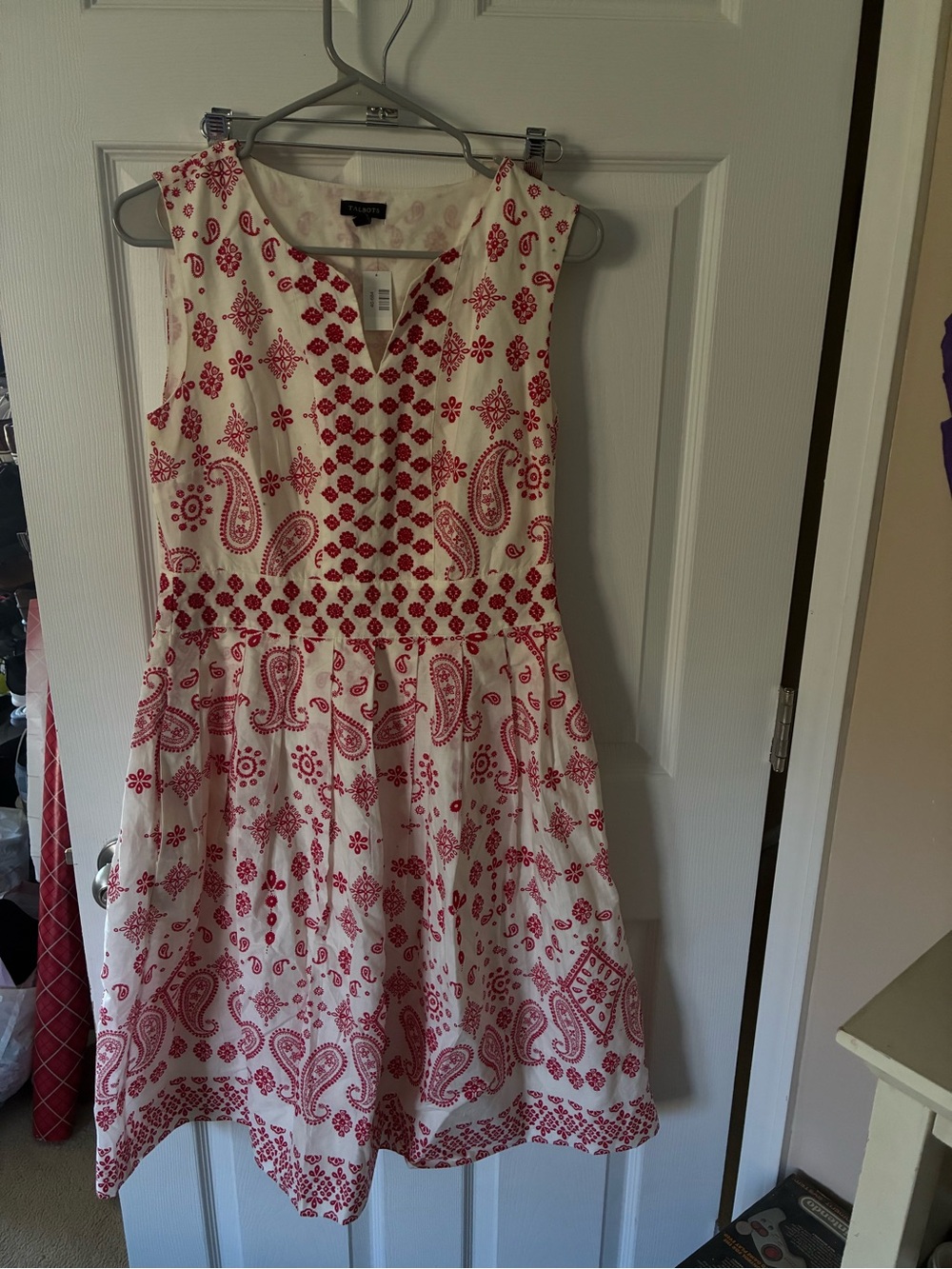 Talbots Women’s Sleeveless Cotton Dress Red White Paisley A-line Size 6